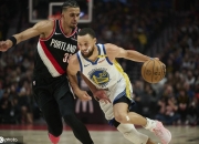 米兰体育官网-开拓者惨败勇士，库里32分