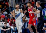 米兰,-猛龙击败开拓者领先东部