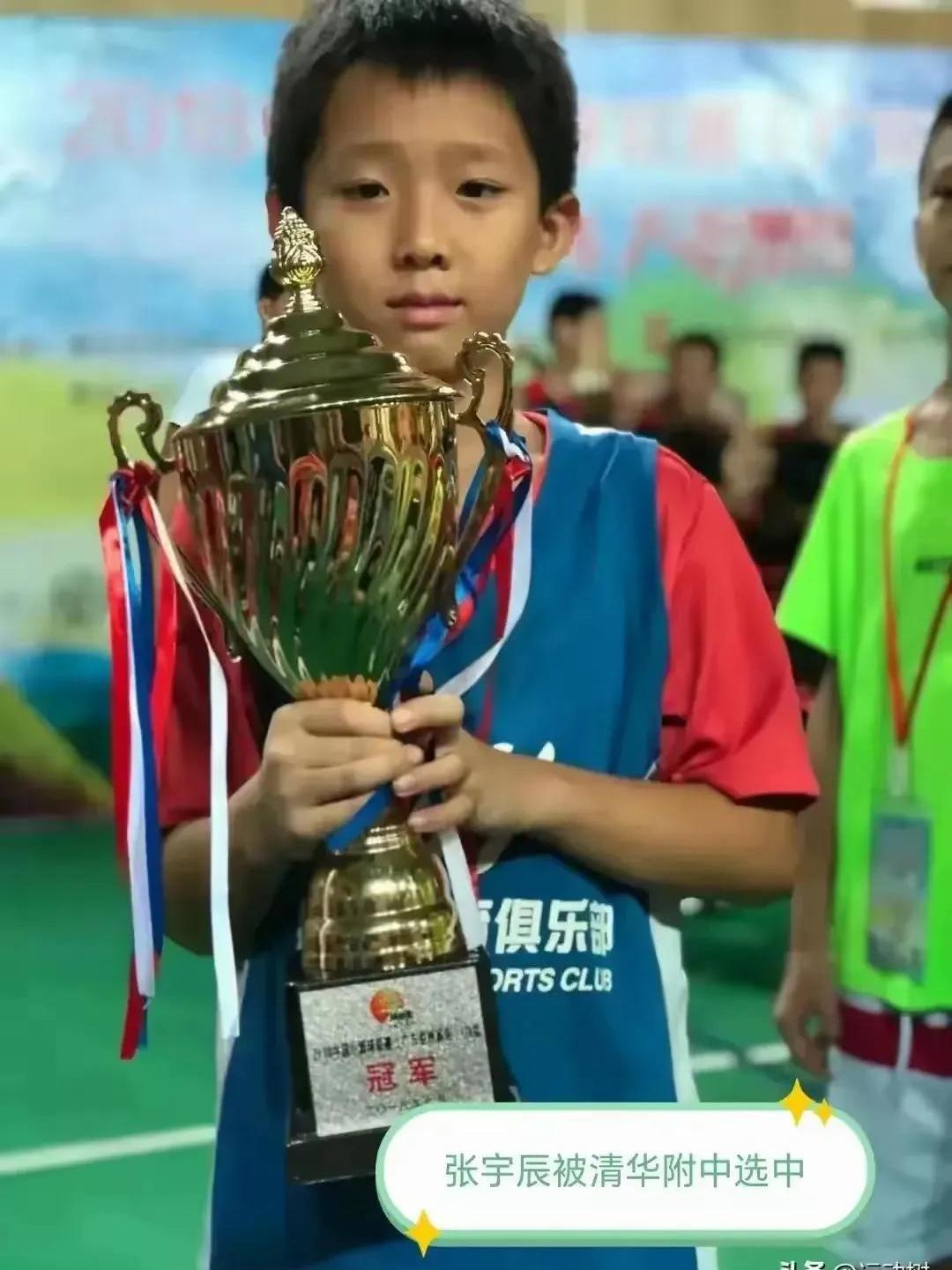 小将崭露头角,中国篮球联赛掀起新的热潮 小将崭露头角,中国篮球联赛掀起新的热潮