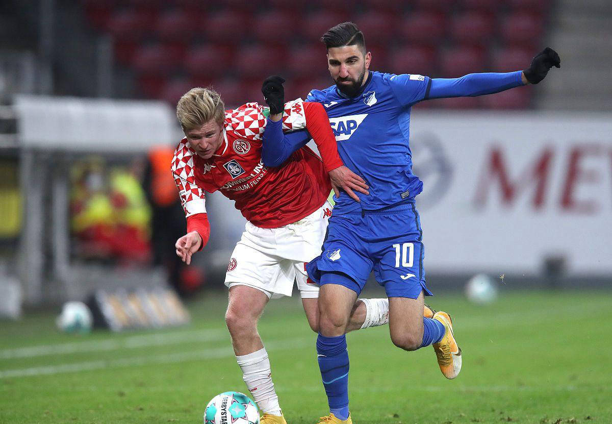 关于里昂客场力克尼斯，法甲积分榜排名有所上升的信息