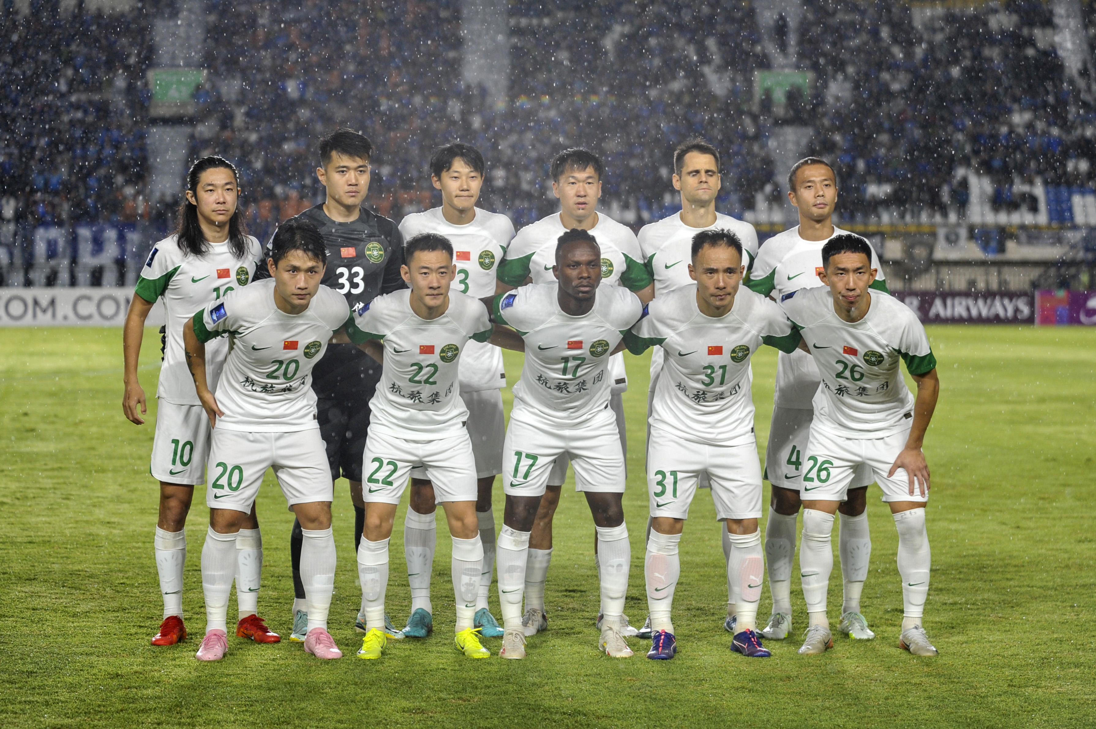 几内亚队备战欧锦赛，全力以赴