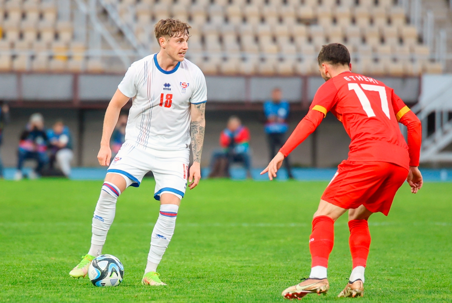 马其顿战胜挪威,晋级欧洲杯四强赛 马其顿战胜挪威,晋级欧洲杯四强赛