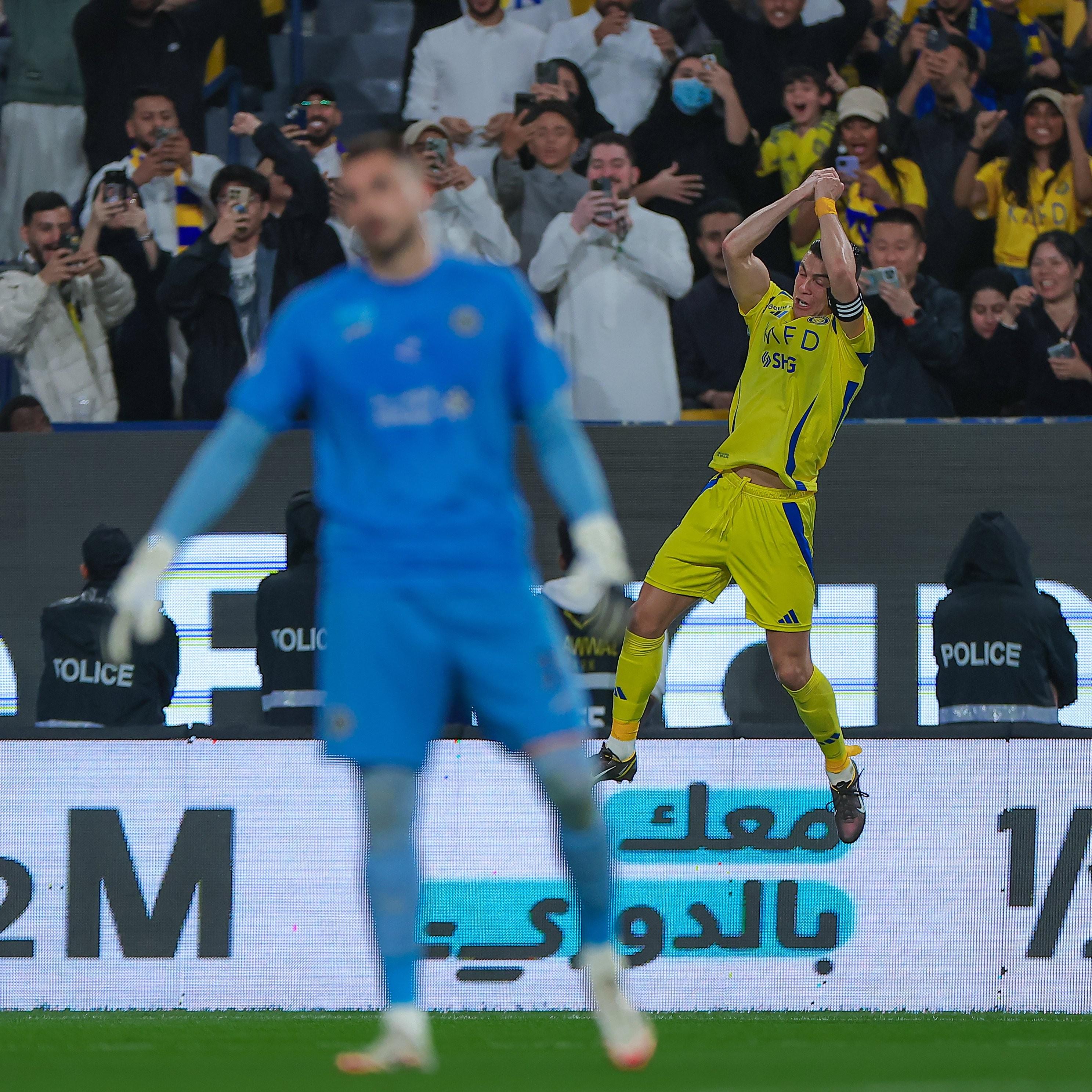 历史性进球让球队再度刷新纪录球员突破自我极限