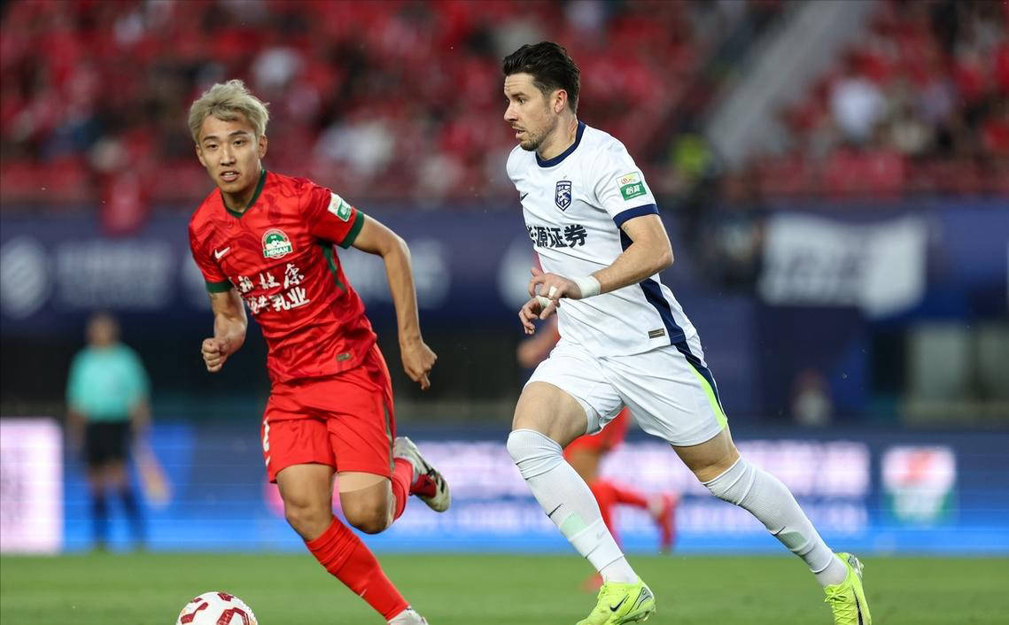 不来梅取得关键胜利,士气大振 不来梅取得关键胜利,士气大振