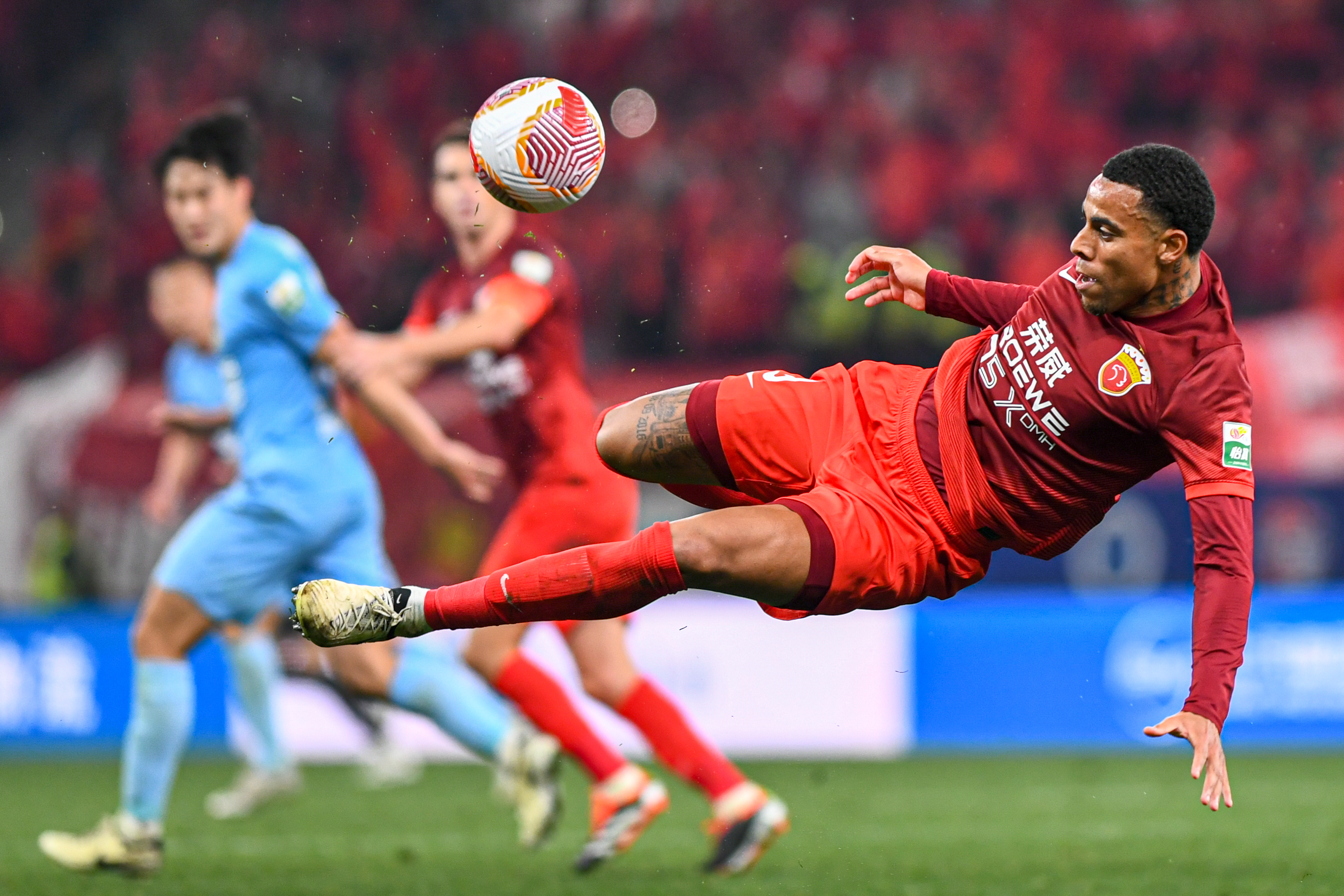 德国足球俱乐部在国际赛事中表现抢眼 德国足球俱乐部在国际赛事中表现抢眼