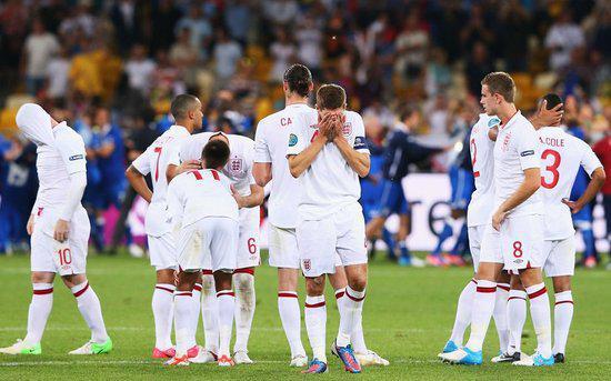 英格兰不敌俄罗斯,遗憾止步八强 英格兰不敌俄罗斯,遗憾止步八强