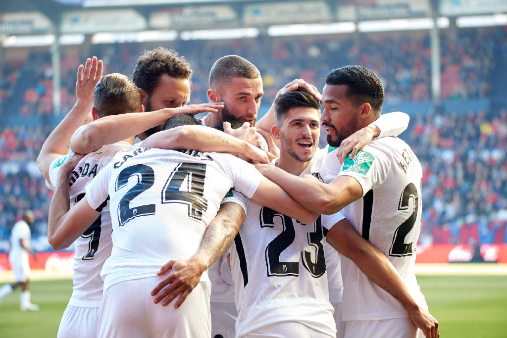 格拉纳达连胜,继续领跑积分榜 格拉纳达连胜,继续领跑积分榜