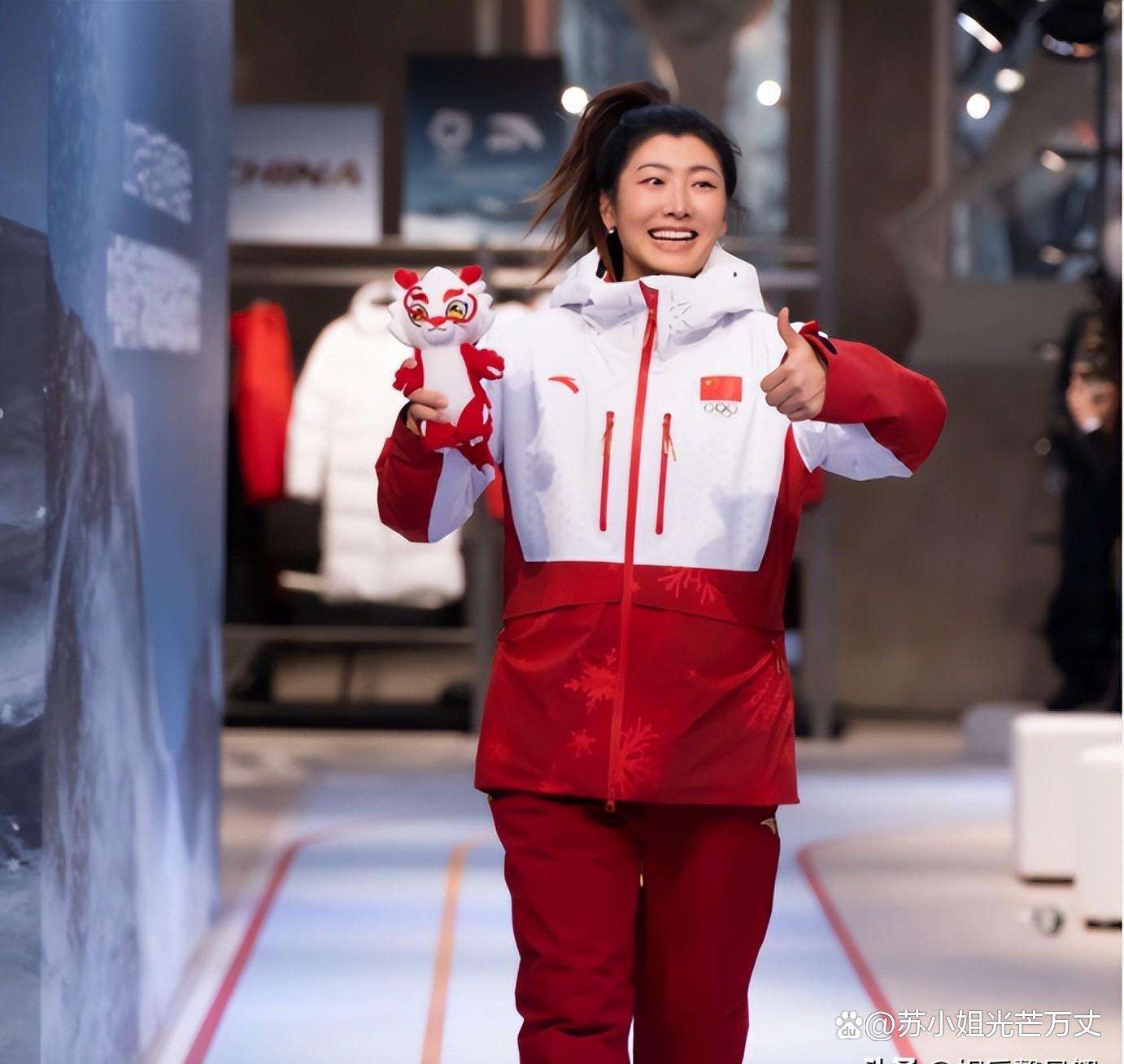 亚洲代表团强势登顶，刷新个人最好成绩的简单介绍