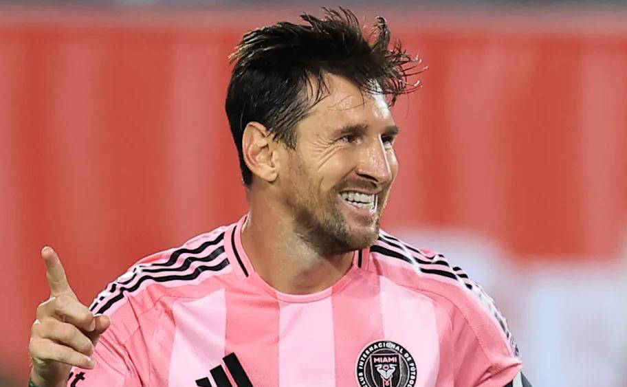 梅西梅开二度，领衔西甲射手榜继续扩大优势