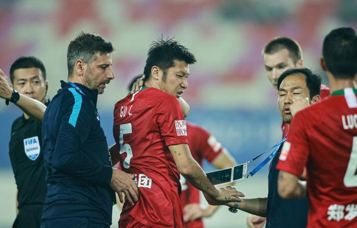 包含双方激烈角逐,最终以平局收场的词条 包含双方激烈角逐,最终以平局收场的词条