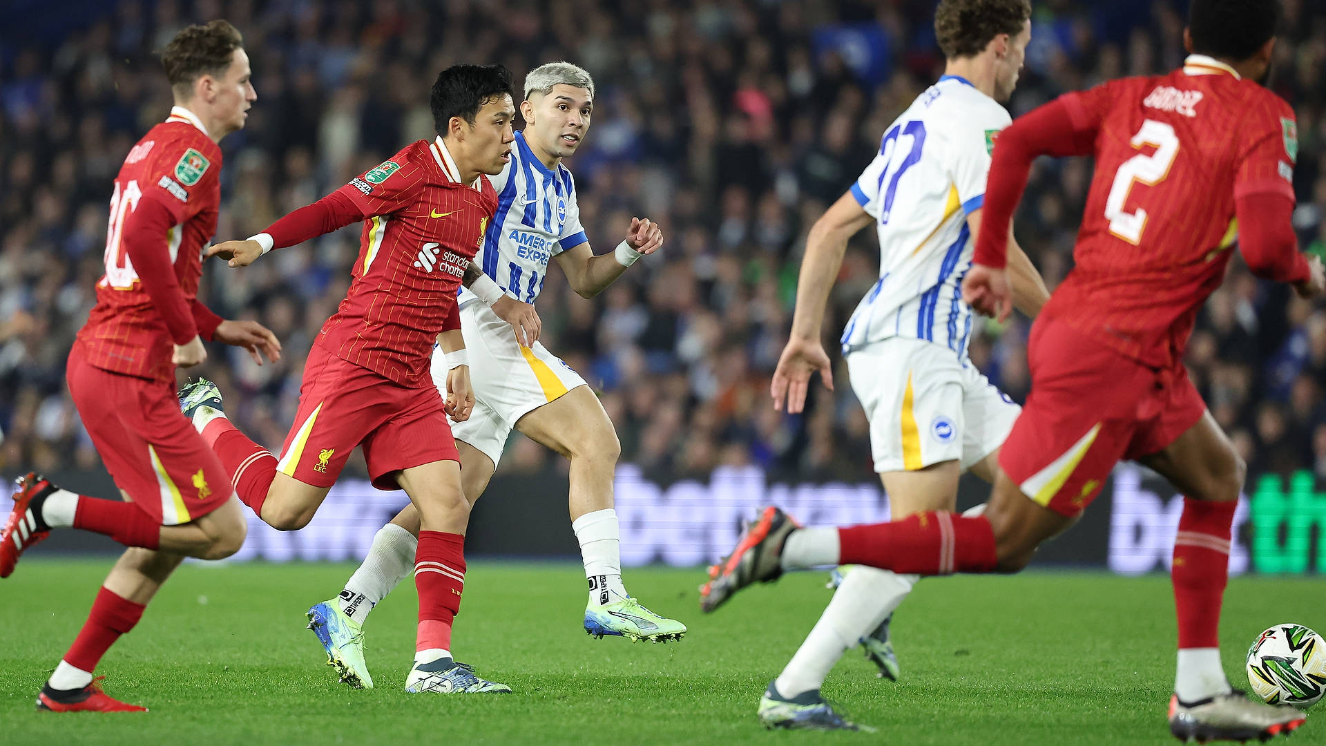 利物浦在欧洲顶尖赛事中赢得胜利