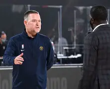 阿里连任队长,携手球队闯入决赛的简单介绍 阿里连任队长,携手球队闯入决赛的简单介绍