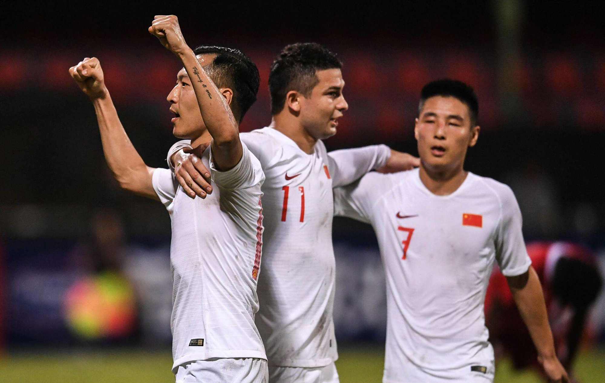 英国足球队遭受重创,无缘晋级 英国足球队遭受重创,无缘晋级