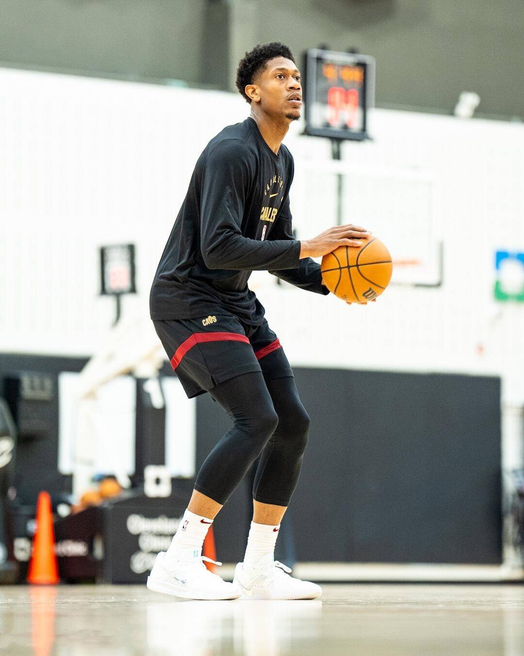 纽约尼克斯轻松胜下板凳球员包揽五累计 纽约尼克斯轻松胜下板凳球员包揽五累计