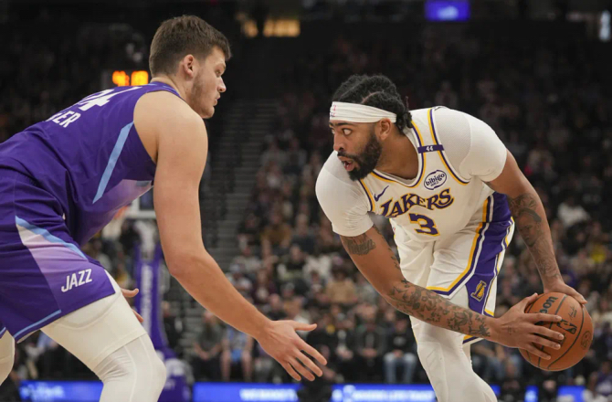 湖人战胜爵士，稳居西部第二