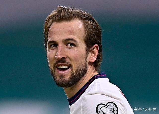 灰狼客场惊险负于太阳，保持不败纪录