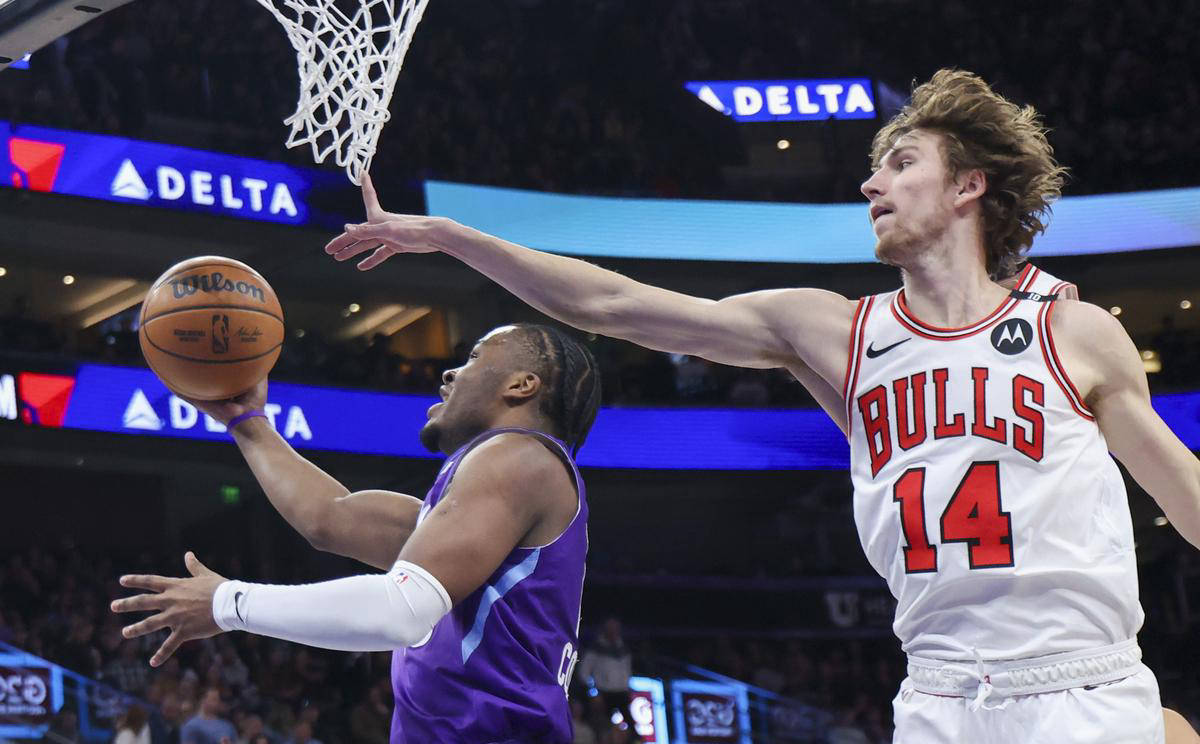 公牛主场擒骑士晋级总决赛