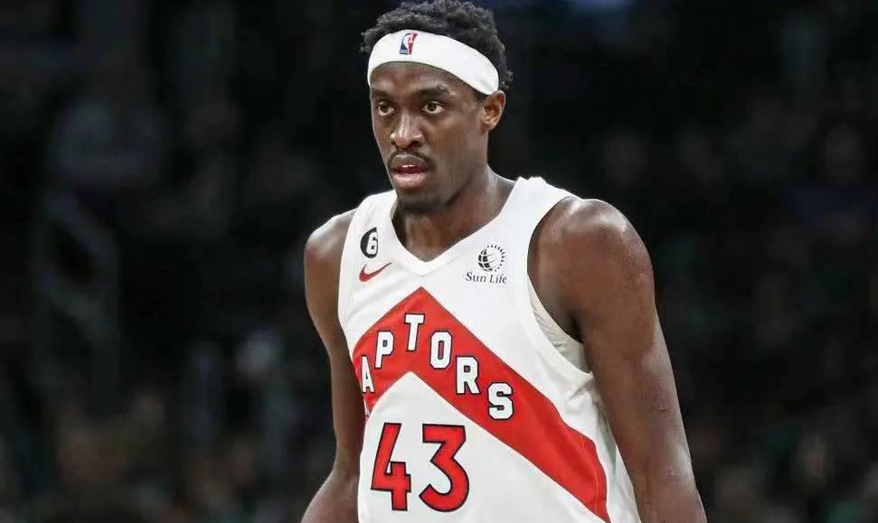 猛龙客场不敌活塞,西亚卡姆表现出色 猛龙客场不敌活塞,西亚卡姆表现出色