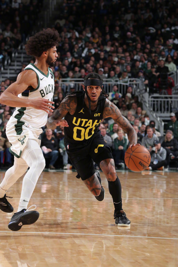 包含雄鹿逆转爵士，德罗赞惊艳四座的词条